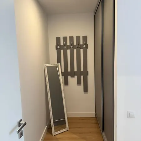 Daire Onix Park Complex Elegant With Parking & Self Check In Bükreş