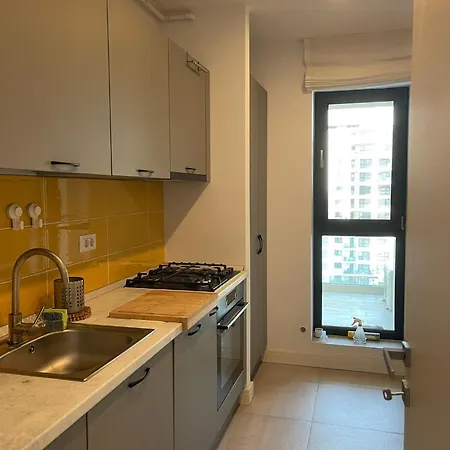 Onix Park Complex Elegant With Parking & Self Check In * Bukarest