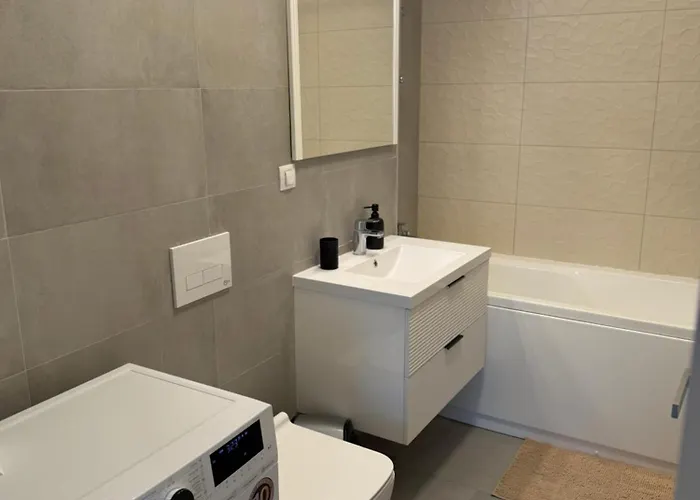 Onix Park Complex Elegant With Parking & Self Check In *