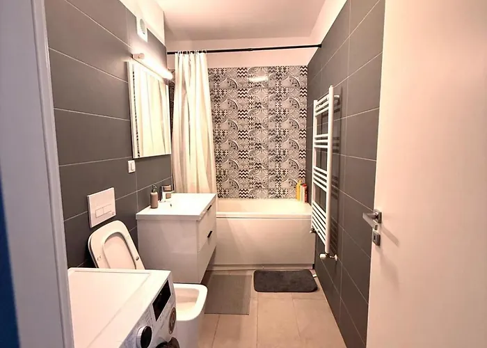 Onix Park Complex Elegant With Parking & Self Check In Apartman