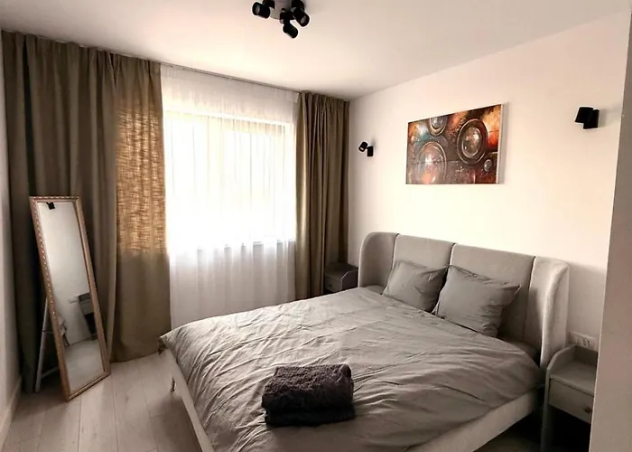 Onix Park Complex Elegant With Parking & Self Check In Apartman *